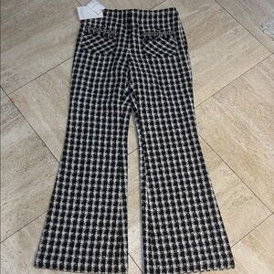 Hale Bob Stylish Black & White Houndstooth Women's flaired pants